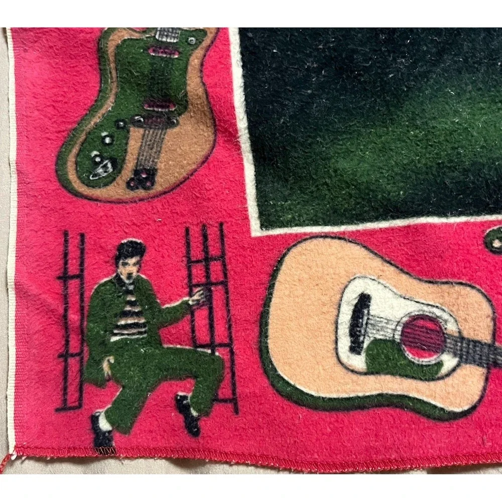 Vintage Elvis Presley Velvet Tapestry Wall Hanging Guitar Border 33